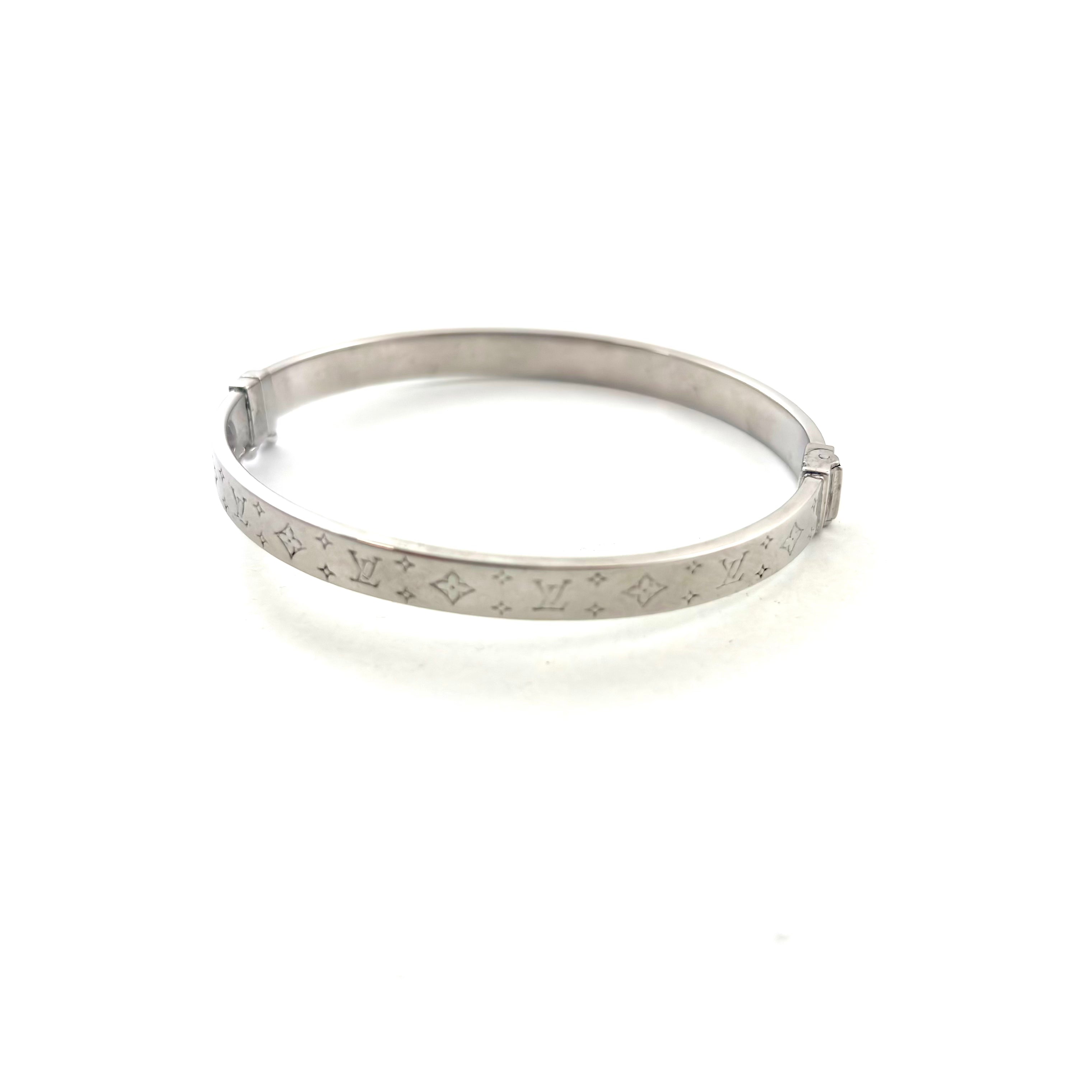 Silver Ladies Fancy Bangle