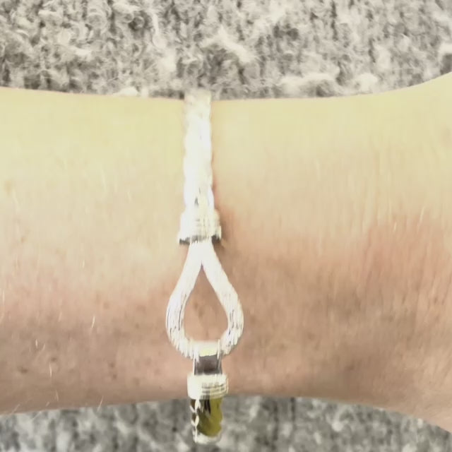Silver Ladies Stone Set 3mm Hook Bangle